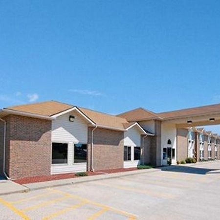 Rodeway Inn Ainsworth Exterior foto